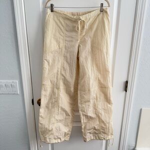 NWT Wild Fable Parachute Pants Drawstring Waist Mid Rise Cream / Ivory Size S